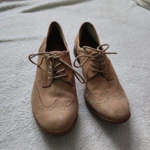 Tan Gianni Bini Oxford Shoes